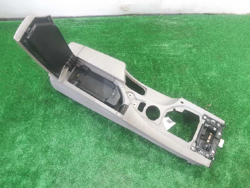 BMW 5 Series E60/E61 (2003-2010) Armrest 51167034086 18545035