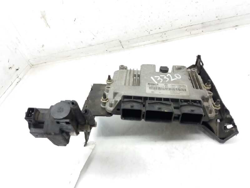 RENAULT Scenic 2 generation (2003-2010) Engine Control Unit ECU 8200391966 20174994