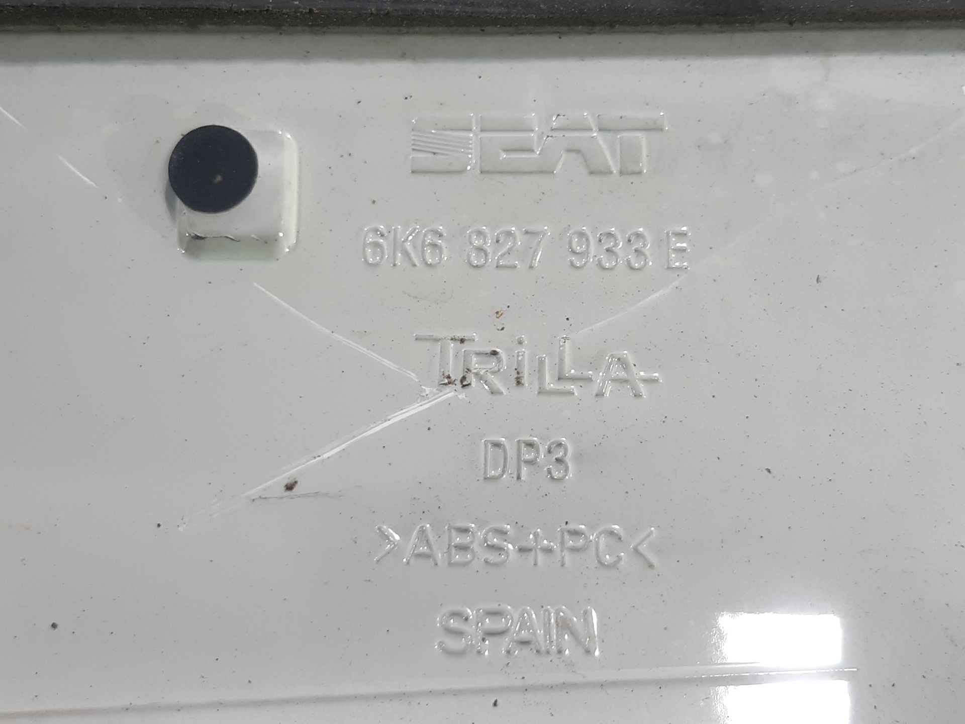 SEAT Cordoba 1 generation (1993-2003) Galinio dangčio (bagažinės) spoileris 6K6827933E 22030199