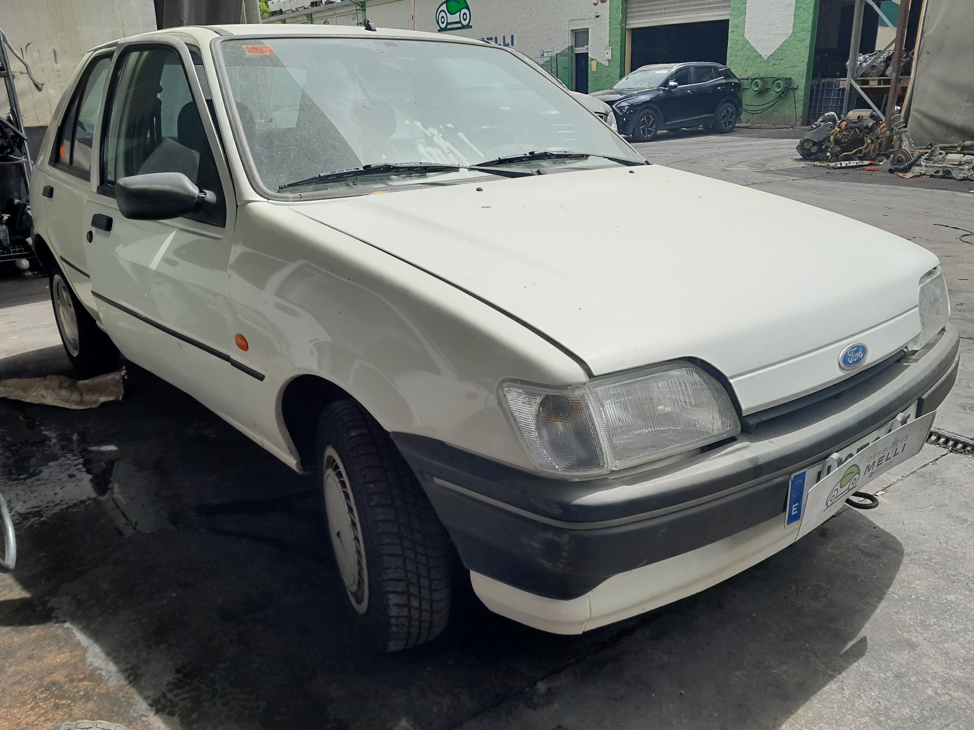 FORD Fiesta 3 generation (1989-1996) Бампер передний 1015152 25216308
