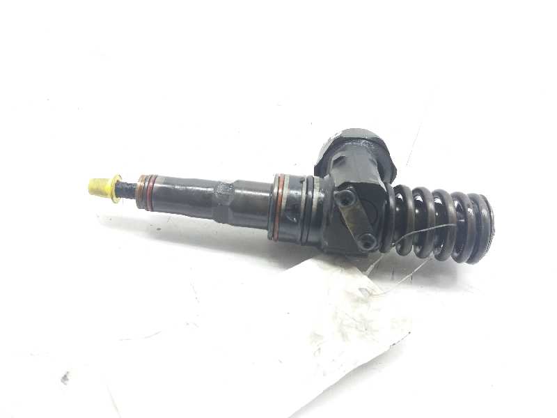 VOLKSWAGEN Polo 4 generation (2001-2009) Fuel Injector 038130073AJ 20188218