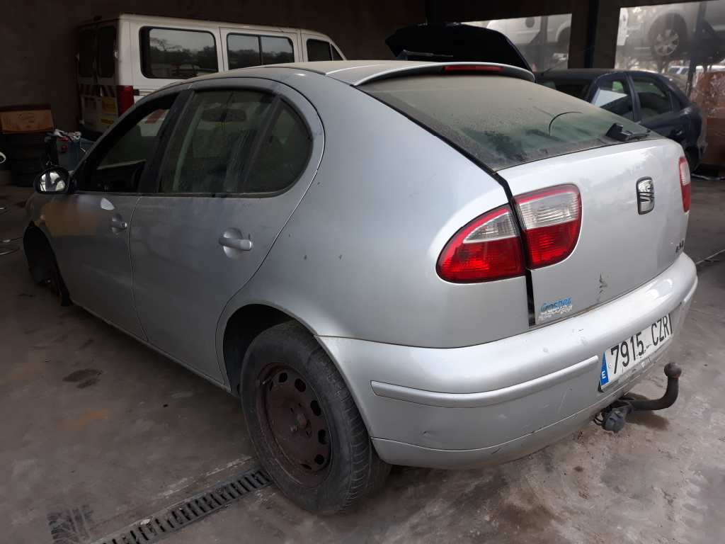 SEAT Leon 1 generation (1999-2005) Egyéb motortéralkatrészek 038115466 18489307