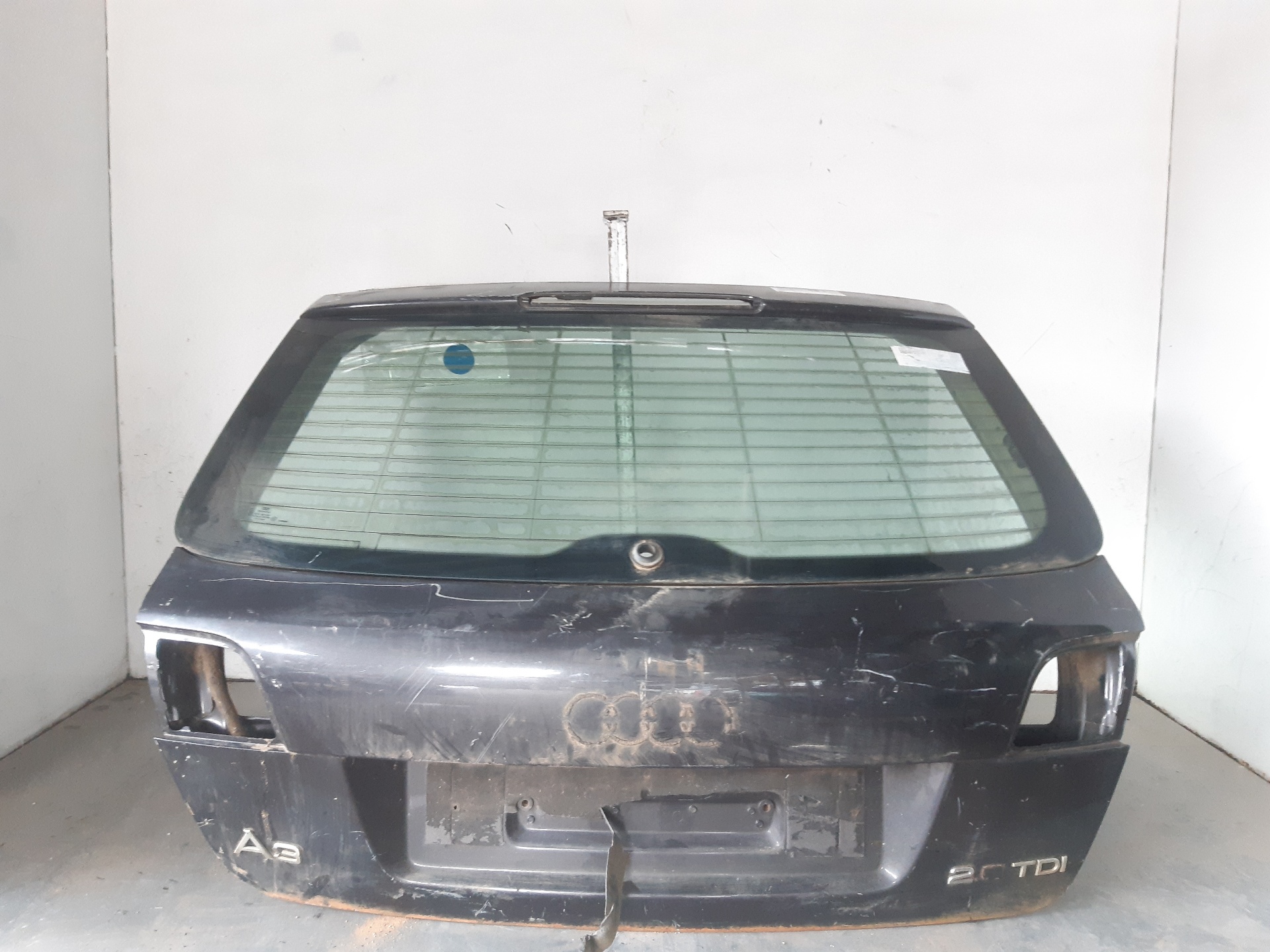 AUDI A2 8Z (1999-2005) Крышка багажника 8P3827023AC 20164778