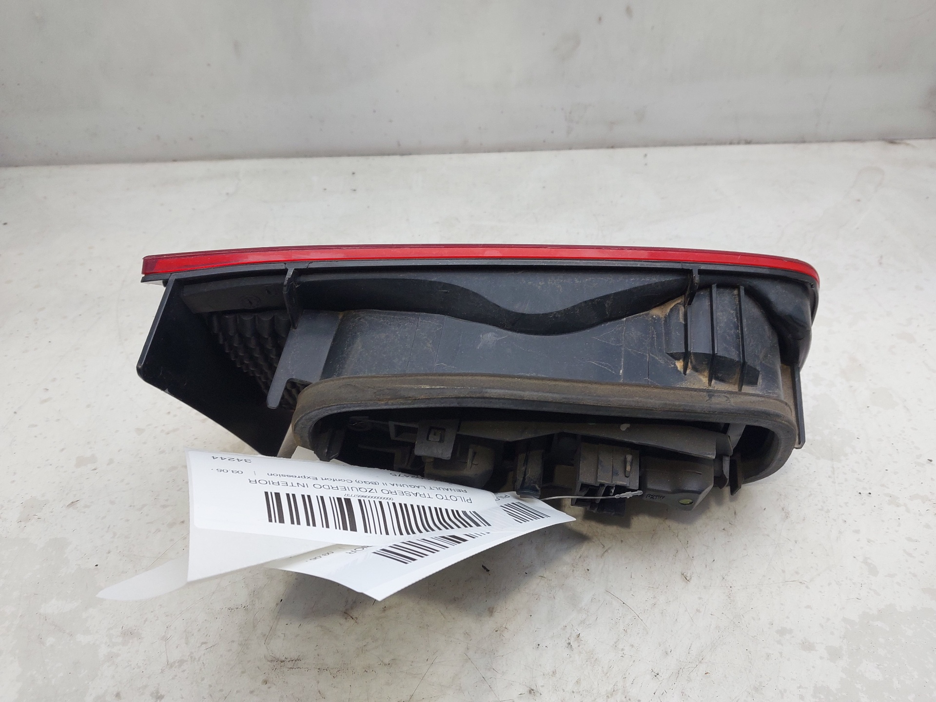 RENAULT Laguna 2 generation (2001-2007) Rear Left Taillight 8200002475 24295356