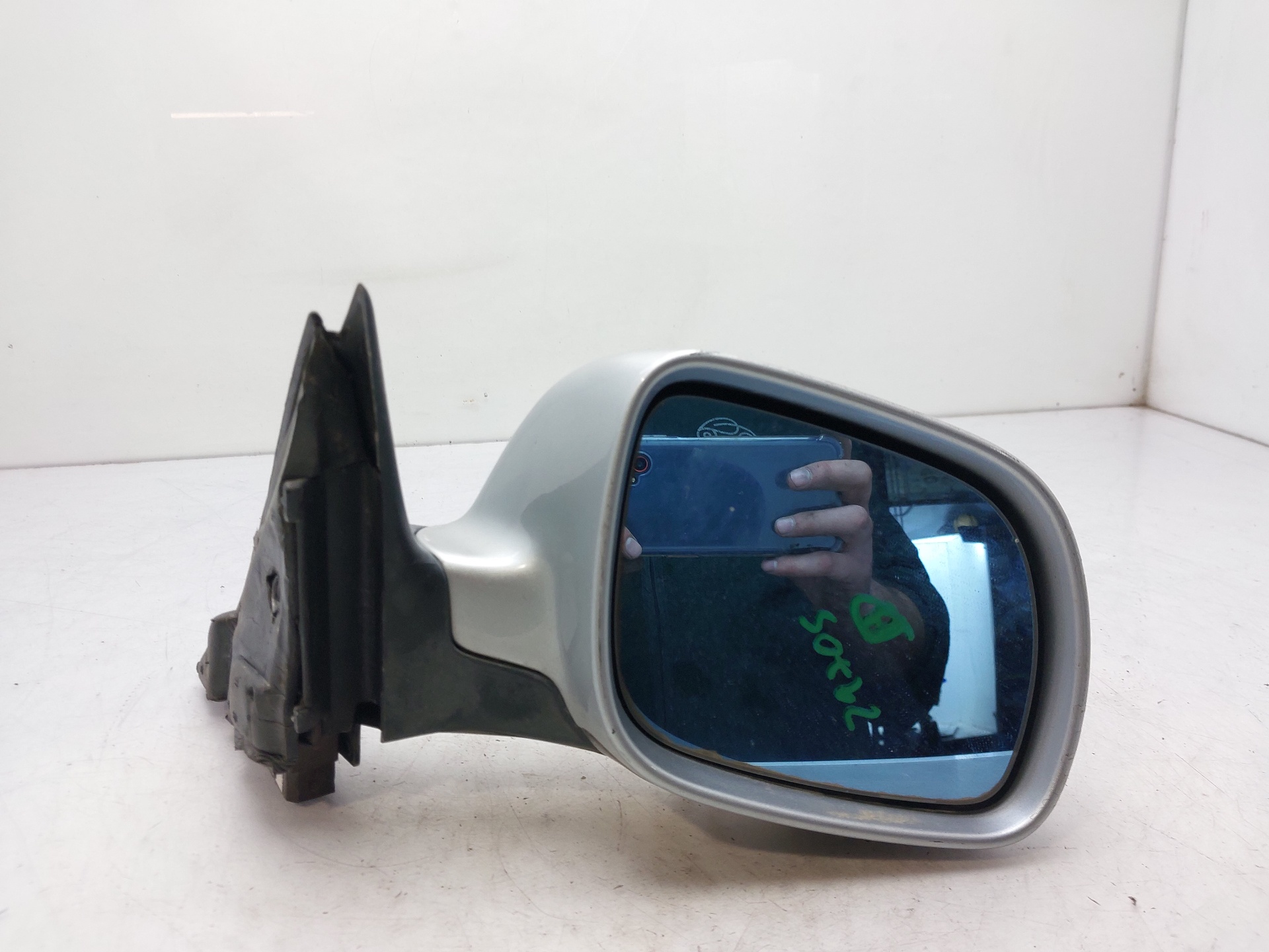 AUDI A8 D2/4D (1994-2002) Right Side Wing Mirror NVE2311 23350024