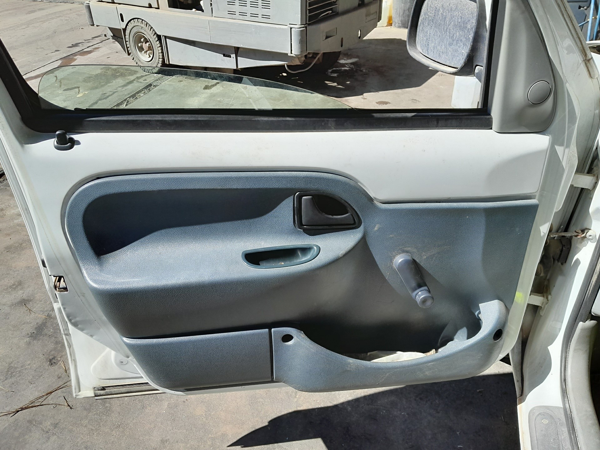 ACURA Kangoo 1 generation (1998-2009) Другие внутренние детали 8200247803 20150326