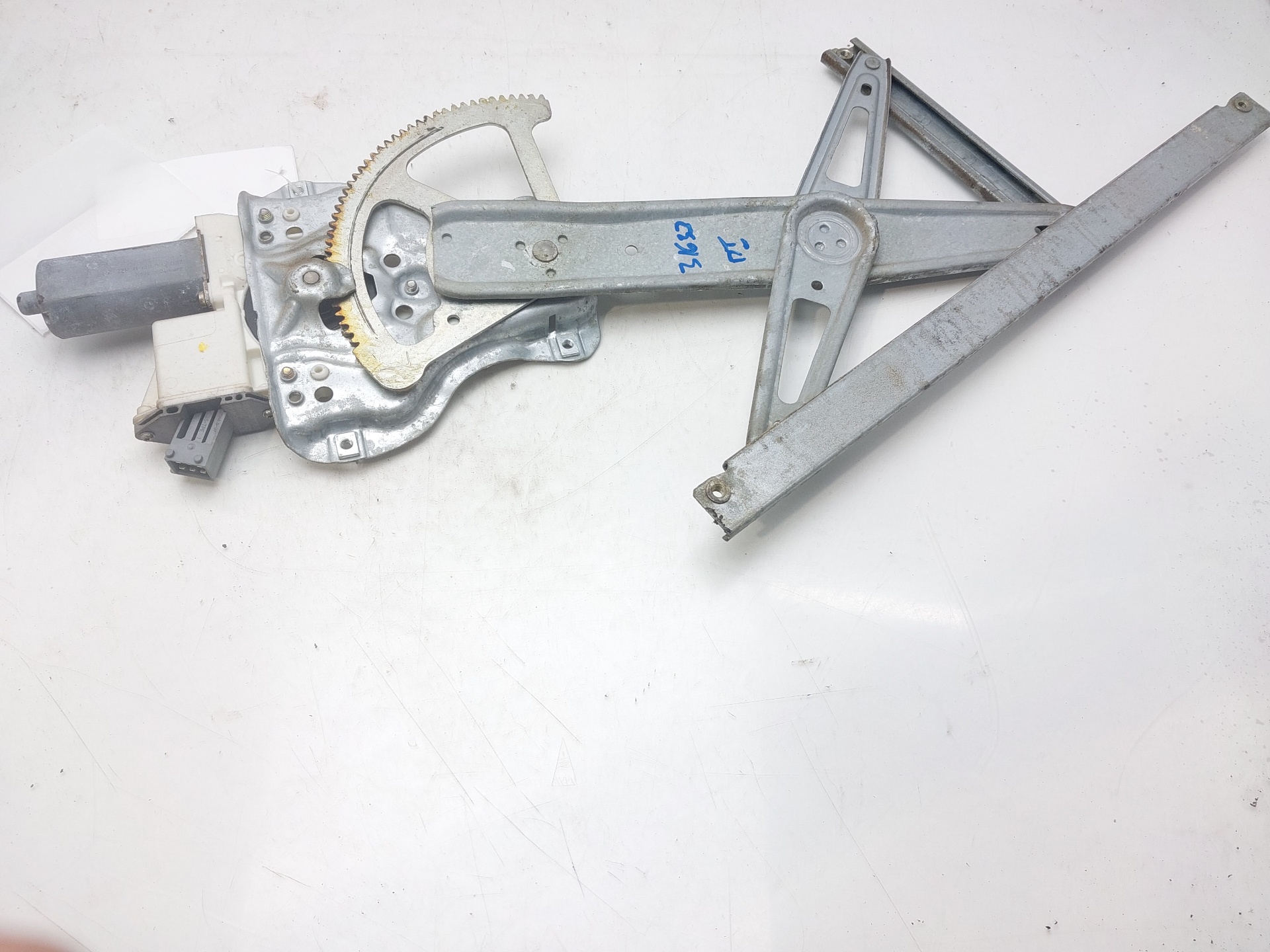 TOYOTA Avensis 2 generation (2002-2009) Front Left Door Window Regulator 6982005050 22334982