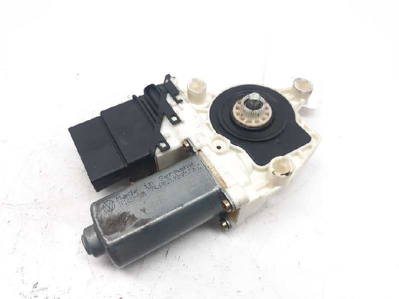 SEAT Toledo 2 generation (1999-2006) Rear Left Door Window Control Motor 1J4959811CFKZ 18448302