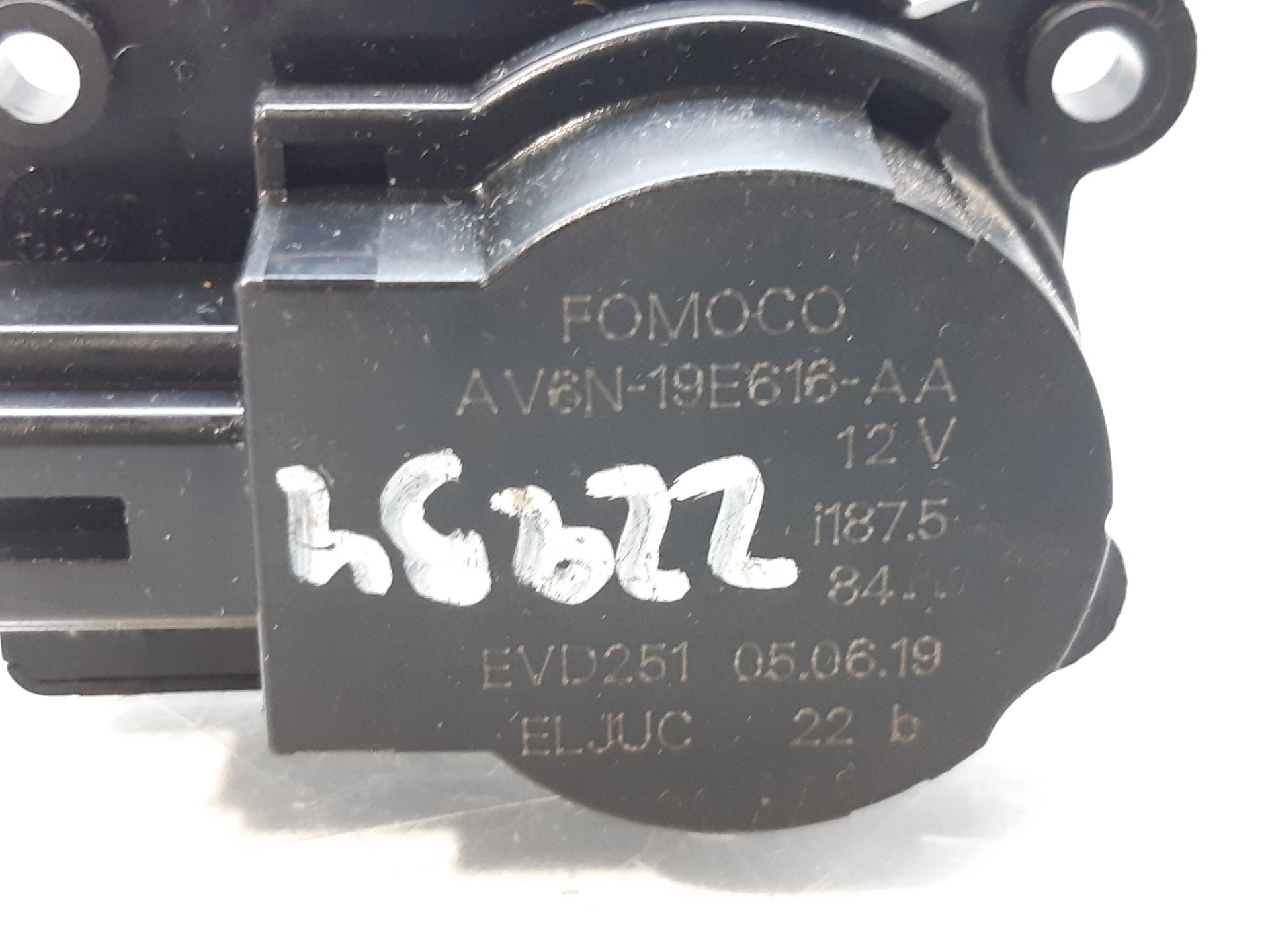 FORD Kuga 2 generation (2013-2020) Air Conditioner Air Flow Valve Motor AV6N19E616AA 24112899