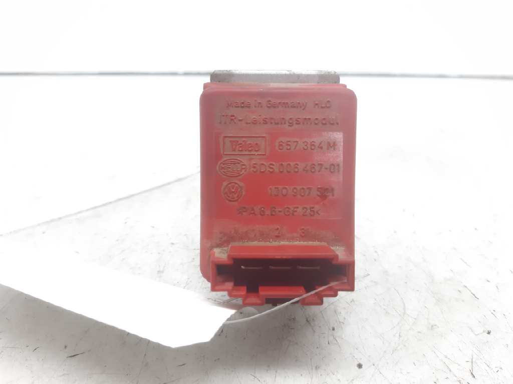 SEAT Cordoba 1 generation (1993-2003) Interior Heater Resistor 1J0907521 22072428