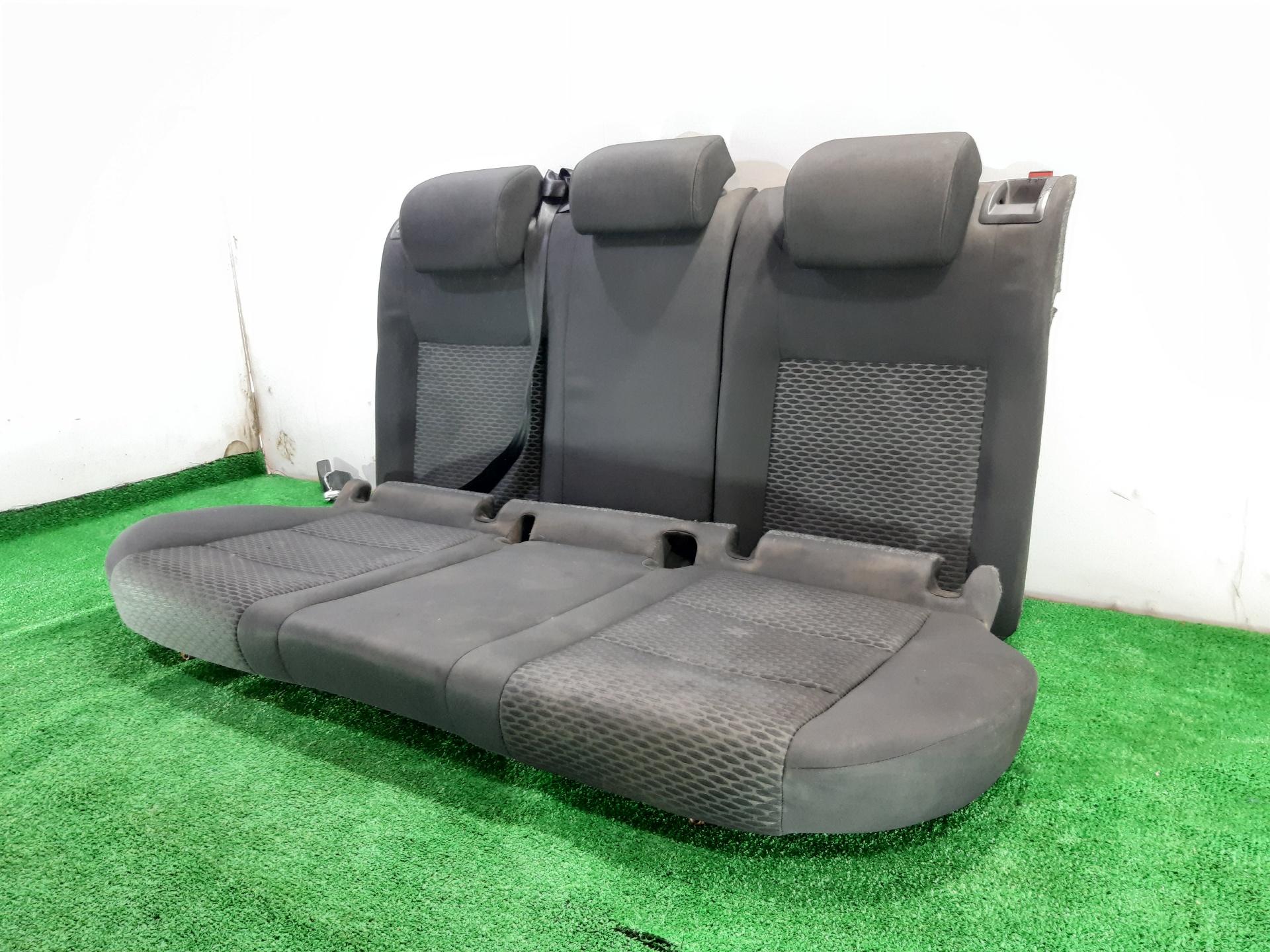 VOLKSWAGEN Golf 6 generation (2008-2015) Seats 1K0885503AS 18794753