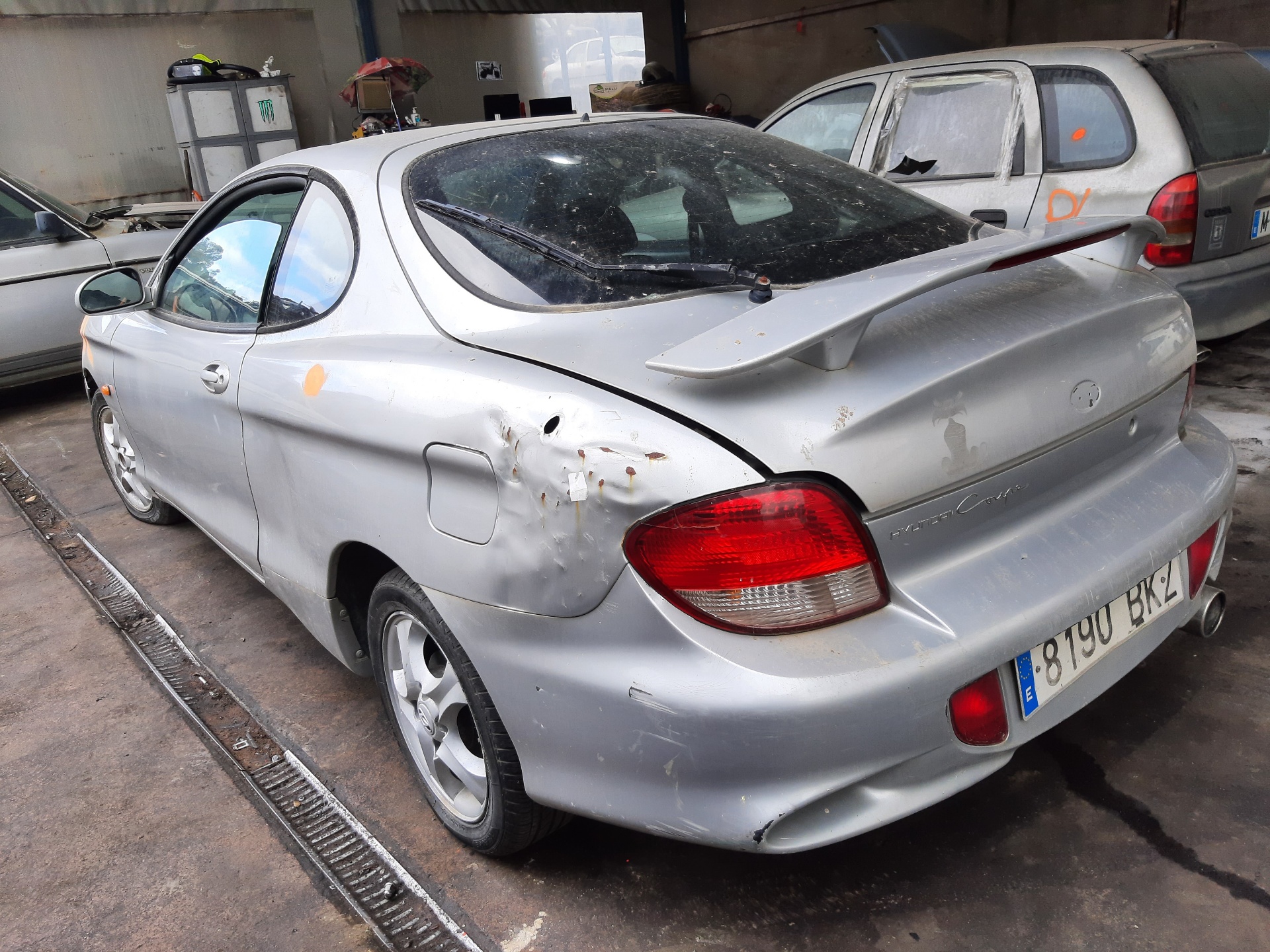 HYUNDAI RD (1 generation) (1996-2002) A hátsó lökhárító egyéb részei 9242027580 24119825