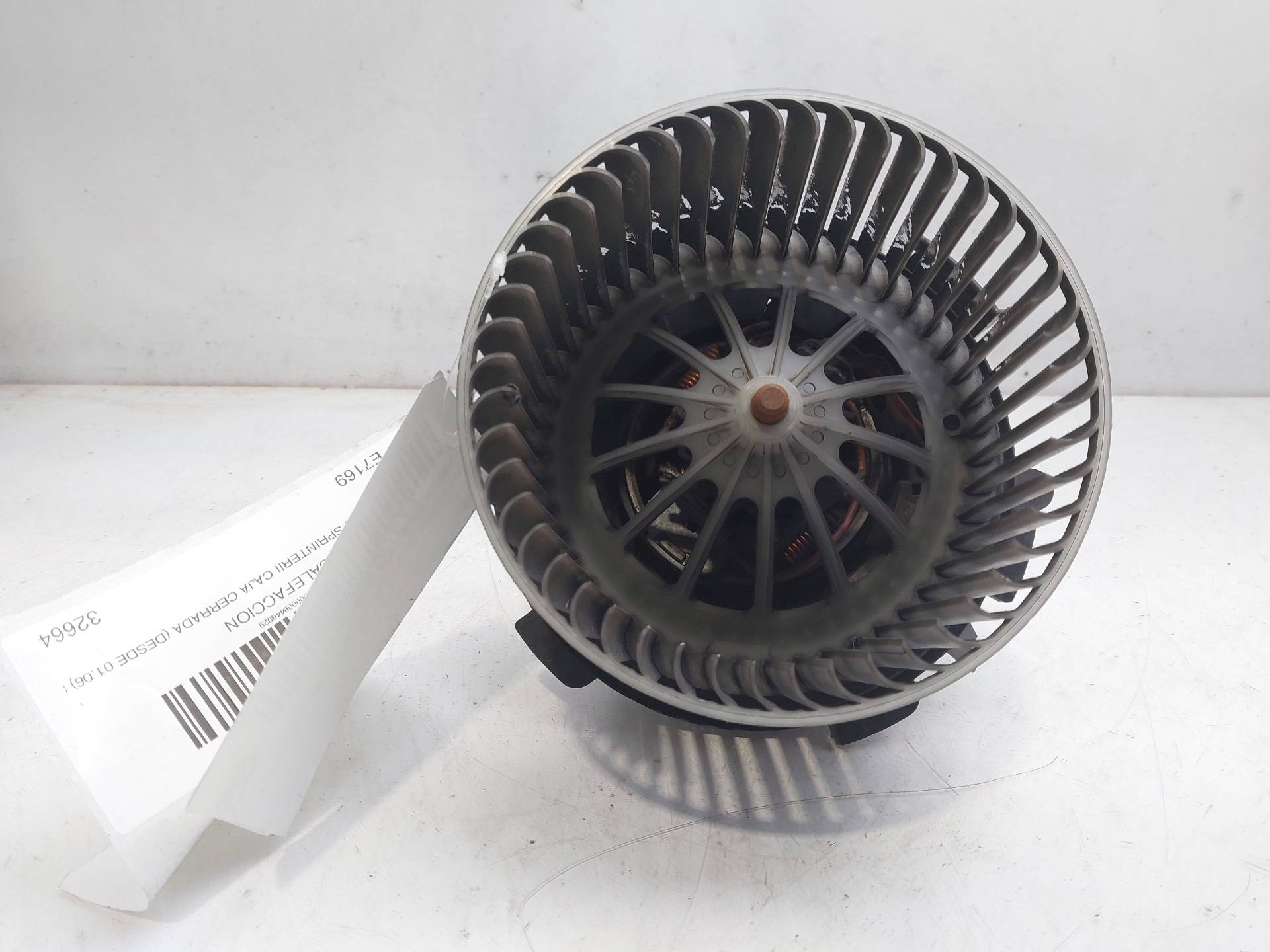 MERCEDES-BENZ Sprinter Heater Blower Fan E7169 22637047