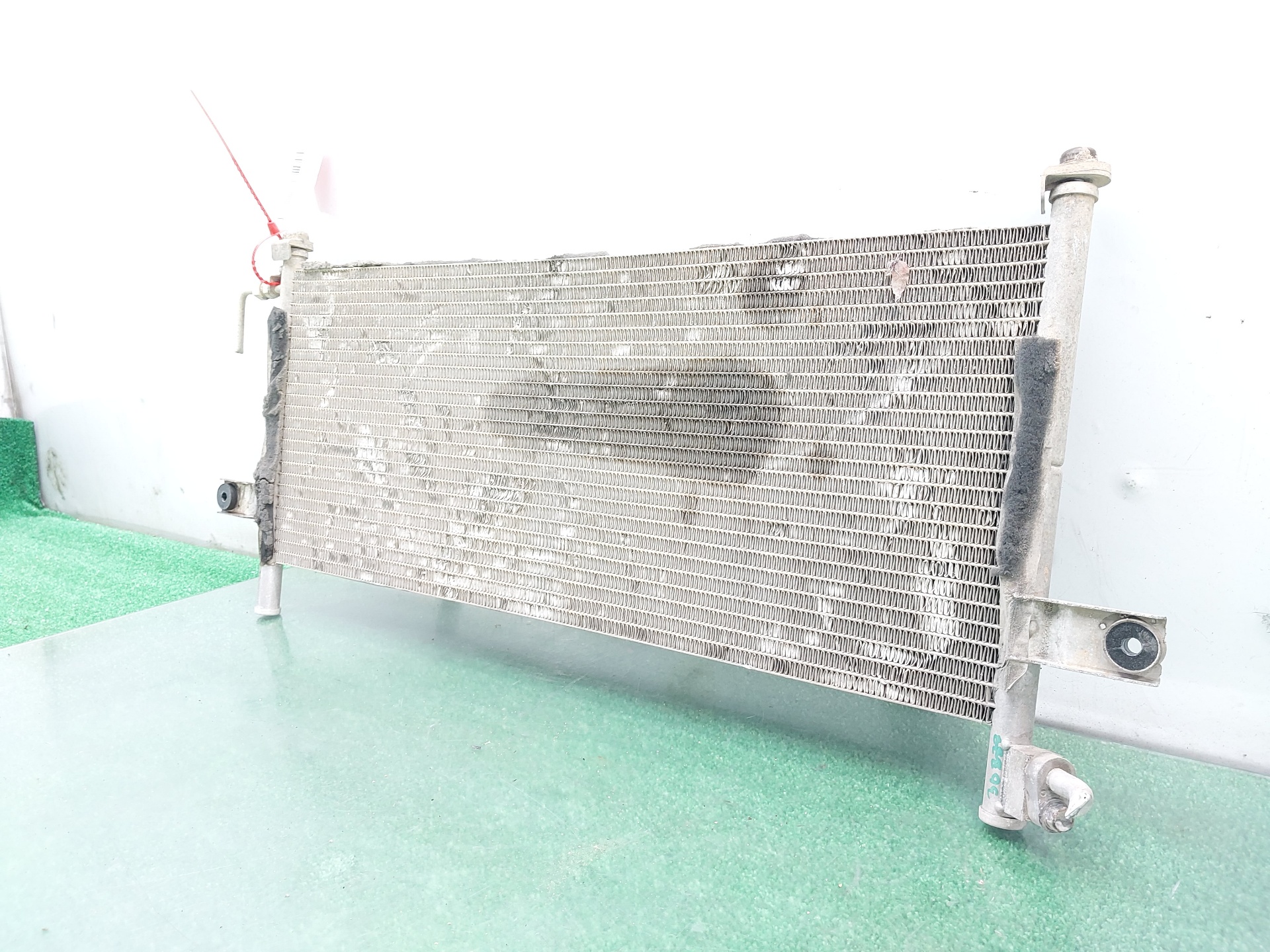 NISSAN Navara D22 (1997-2005) Air Con Radiator 92110VK610 24123972