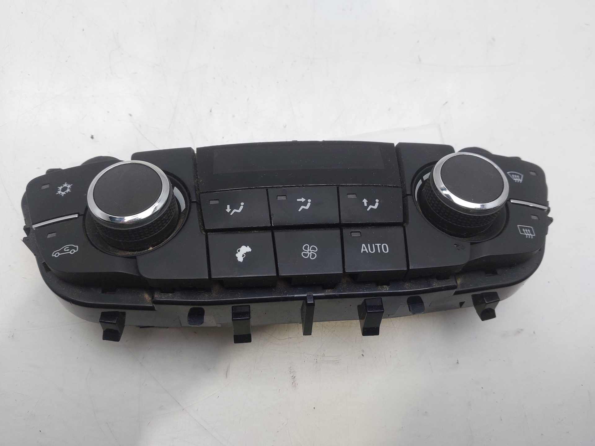 MERCEDES-BENZ Climate  Control Unit 13273097 21779413