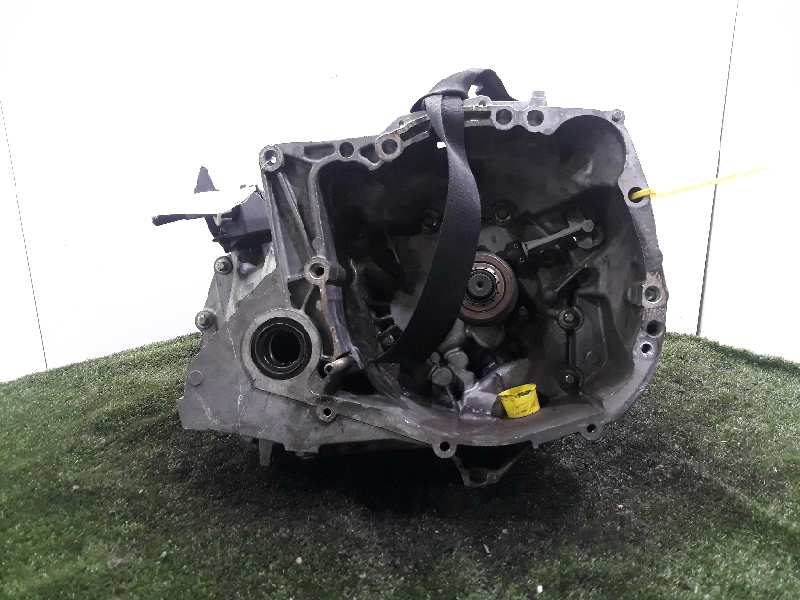 RENAULT Clio 2 generation (1998-2013) Gearbox JH3128 20189592