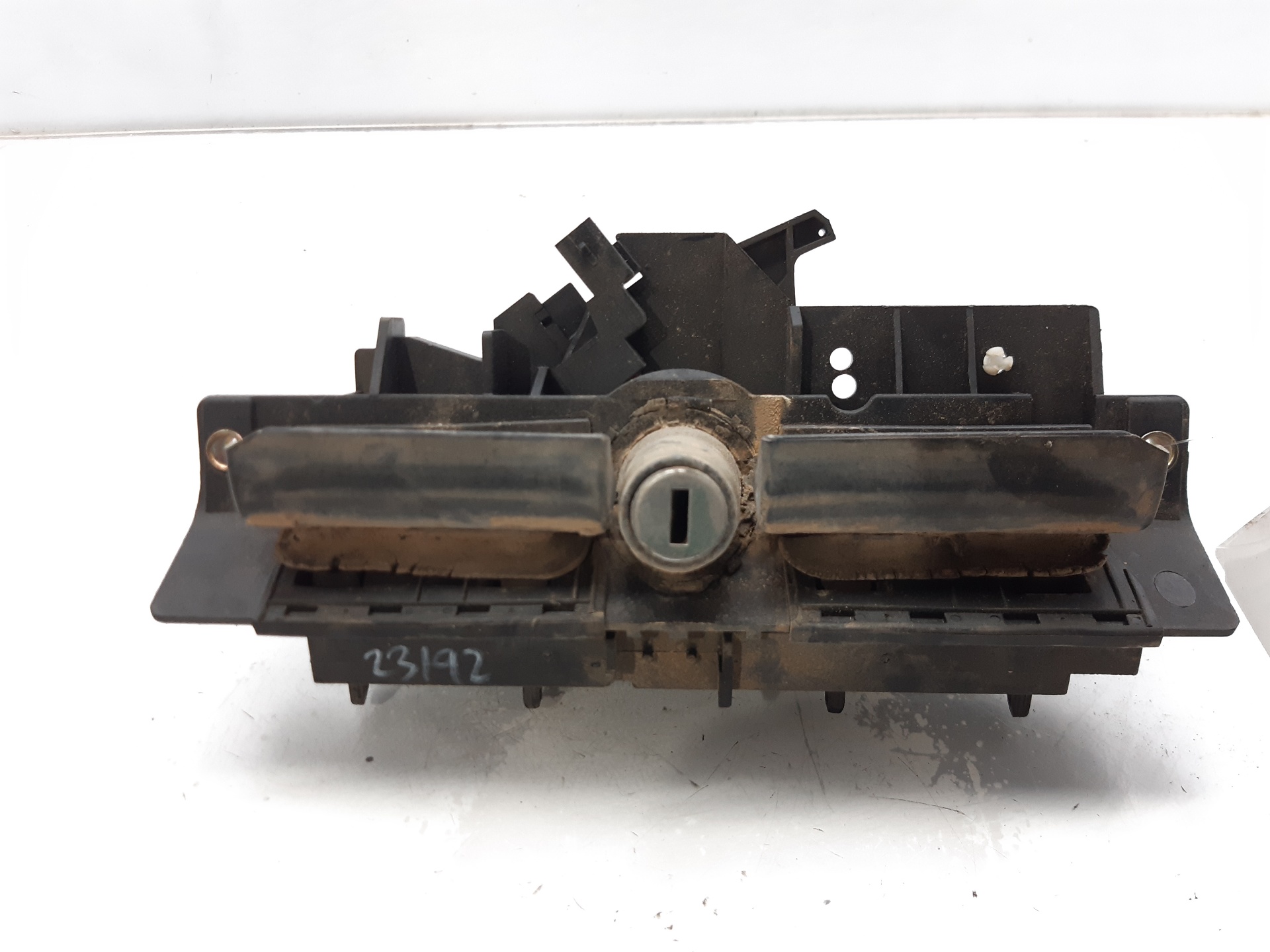 AUDI A3 8L (1996-2003) Other Body Parts 8D9827565C 18668523