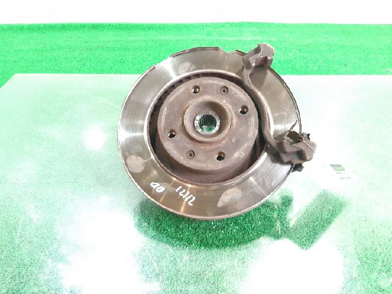 CITROËN Xsara Picasso 1 generation (1999-2010) Front Right Wheel Hub 364754 18548001