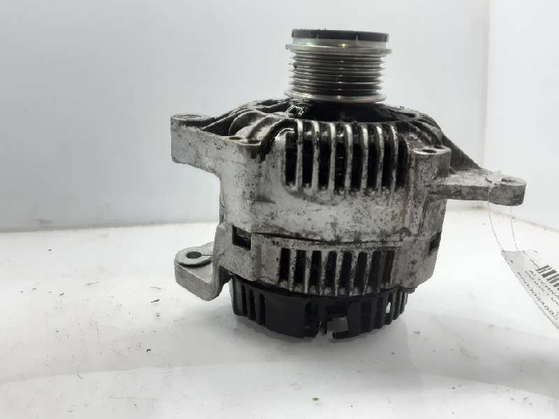 RENAULT Megane 1 generation (1995-2003) Dynamo 8200064685 24007479