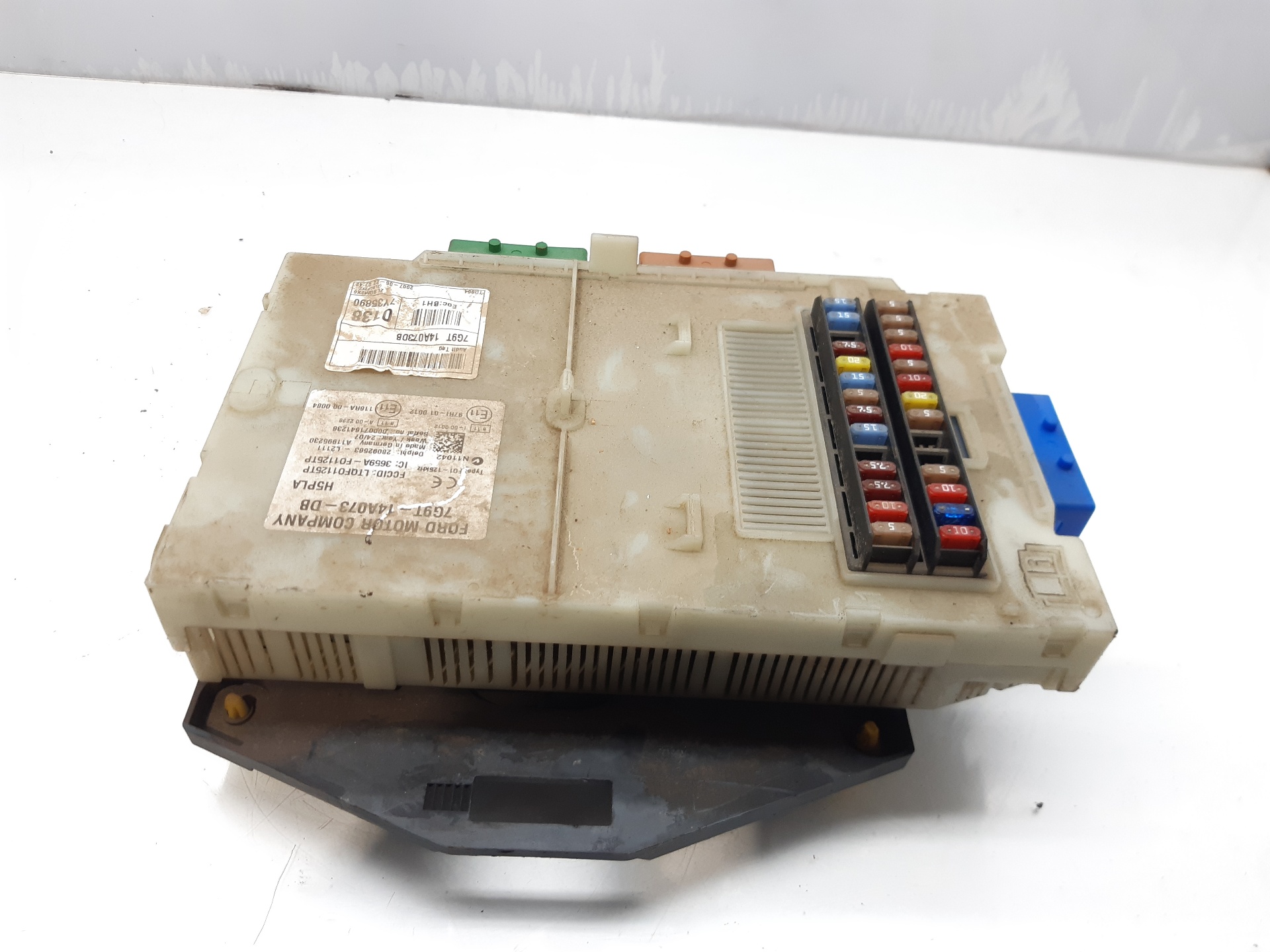 FORD Mondeo 4 generation (2007-2015) Fuse Box 7G9T14A073DB 24944358