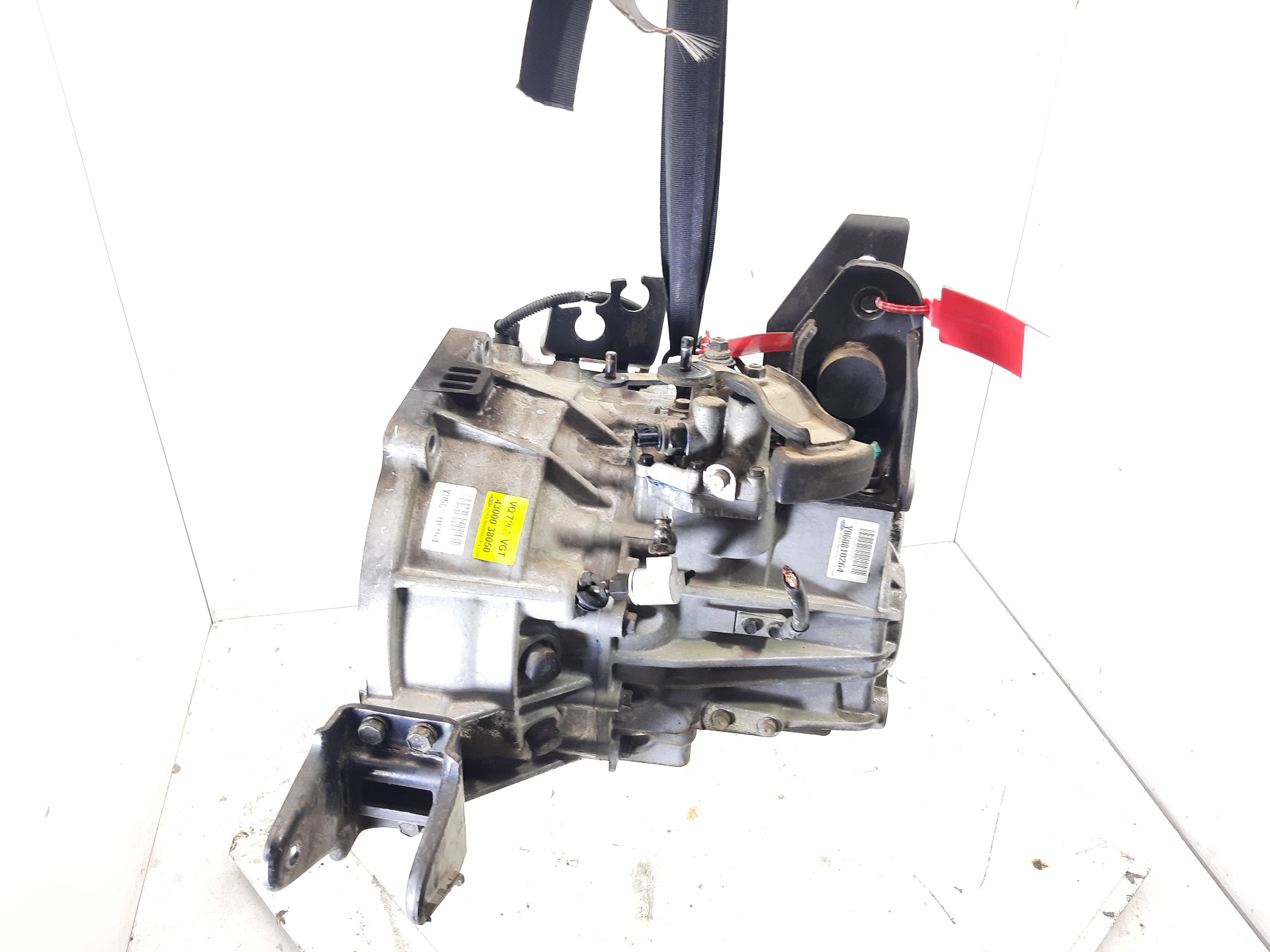 KIA Carnival 2 generation (2006-2010) Gearbox 4300038050,5VELOCIDADES 22335421