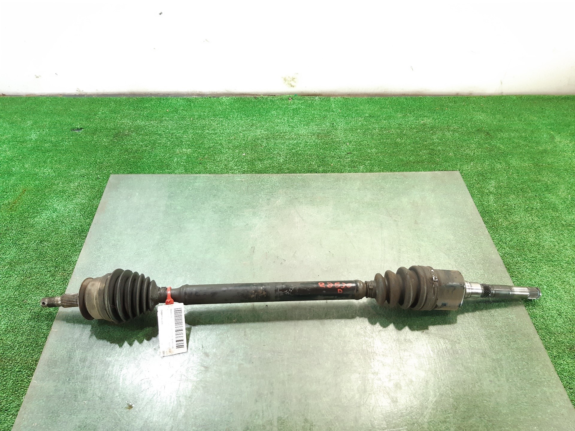 CHRYSLER Voyager 2 generation (1990-1995) Front Right Driveshaft 04641964AA 22446196