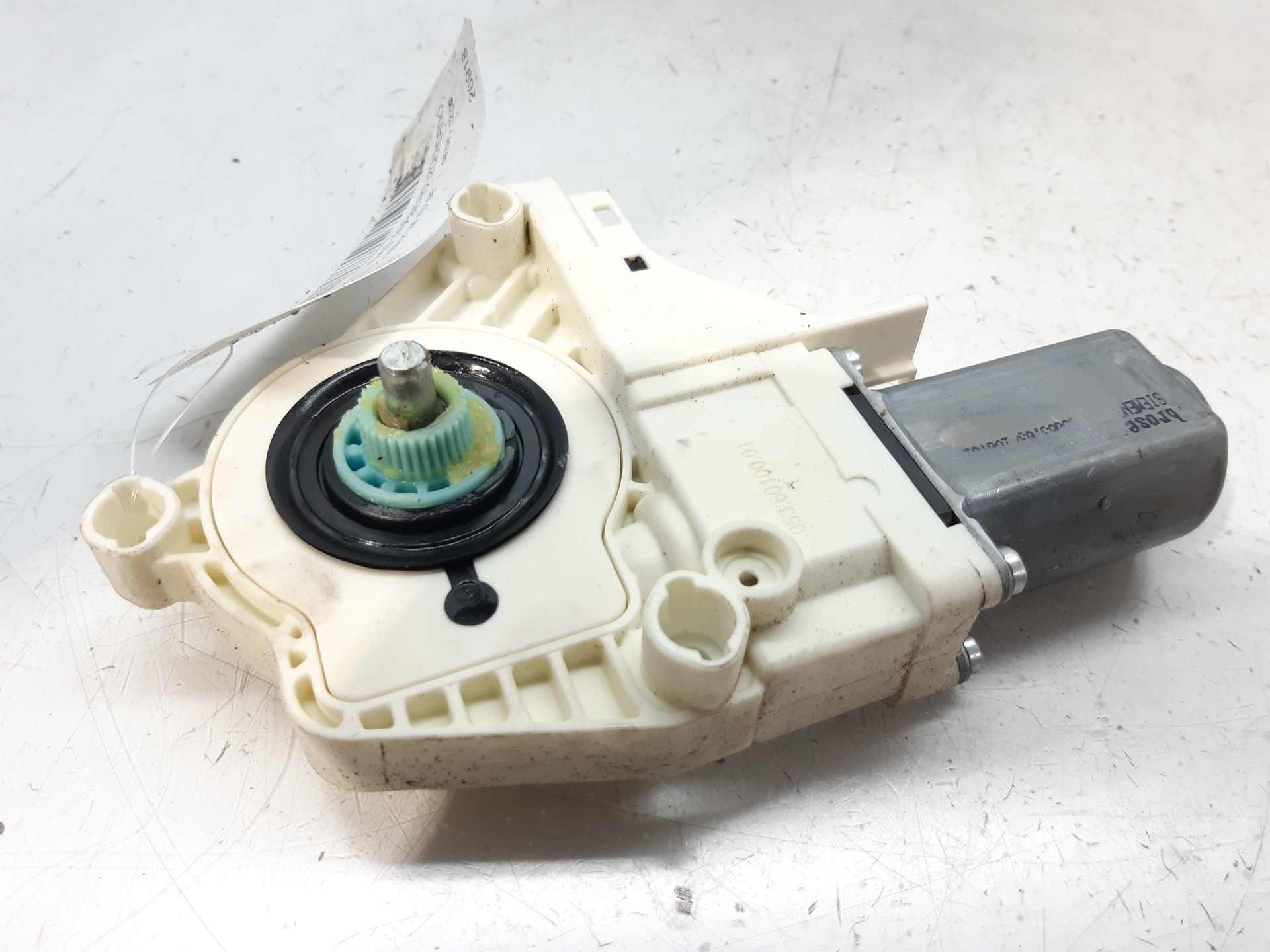 IVECO Discovery 3 generation (2004-2009) Rear Left Door Window Control Motor CVR000060 24114093