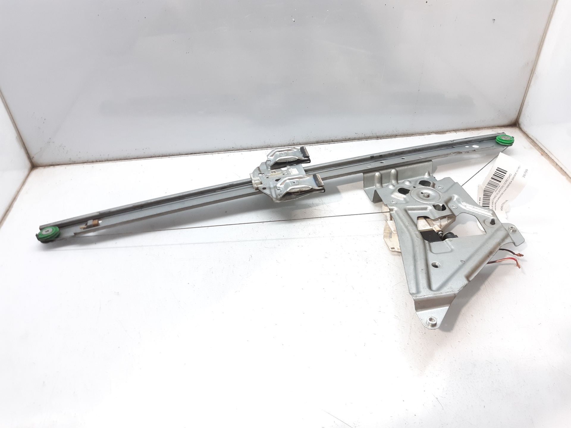 MERCEDES-BENZ Sprinter 2 generation (906) (2006-2018) Front Right Door Window Regulator 9067200146 22029475