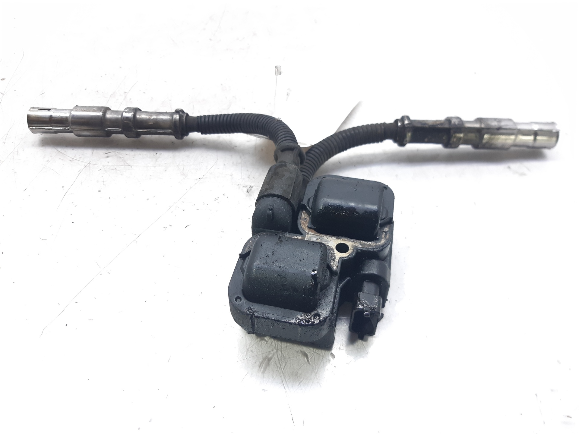 MERCEDES-BENZ C-Class W202/S202 (1993-2001) High Voltage Ignition Coil A0001587303 24045484
