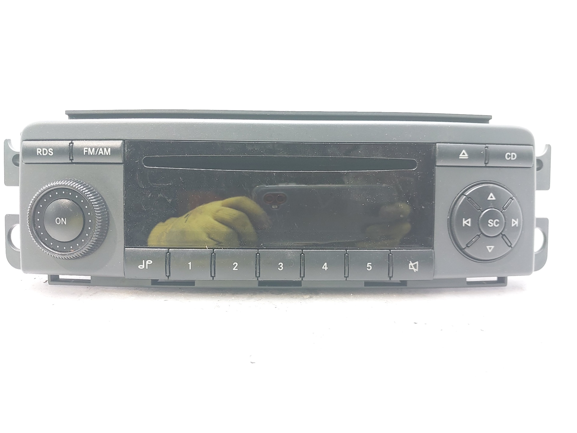 SMART Forfour 1 generation (2004-2006) Music Player Without GPS A4548200379 22487591