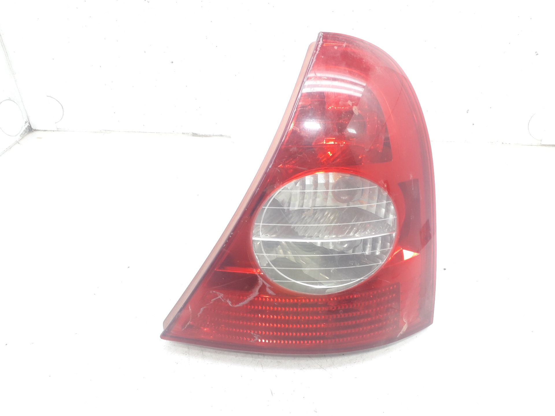 RENAULT Clio 2 generation (1998-2013) Задна дясна задна лампа 8200071414 18794885