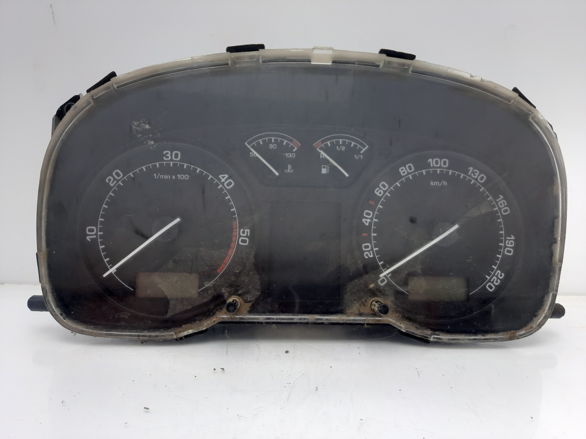 VAUXHALL Speedometer 1U0920811F 27338240