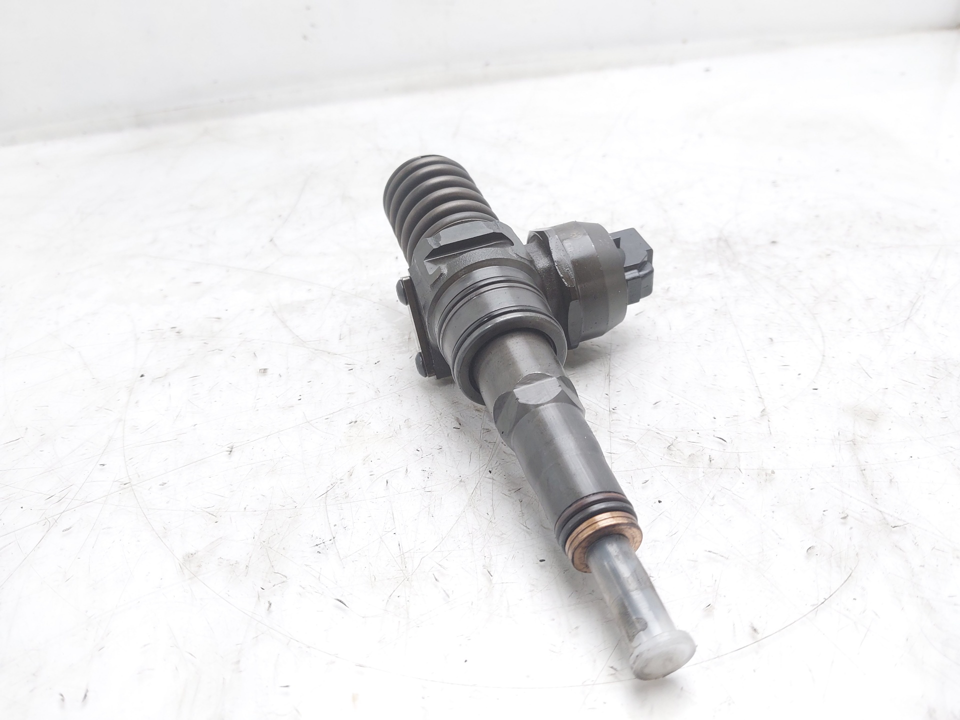 SEAT Ibiza 3 generation (2002-2008) Injecteur de carburant 038130073AG 25295874