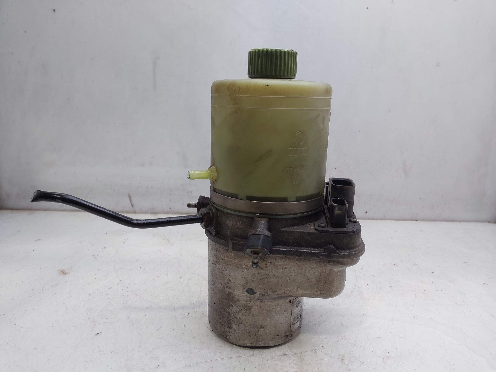 SEAT Ibiza 3 generation (2002-2008) Power Steering Pump 6Q0423156AB 25279646