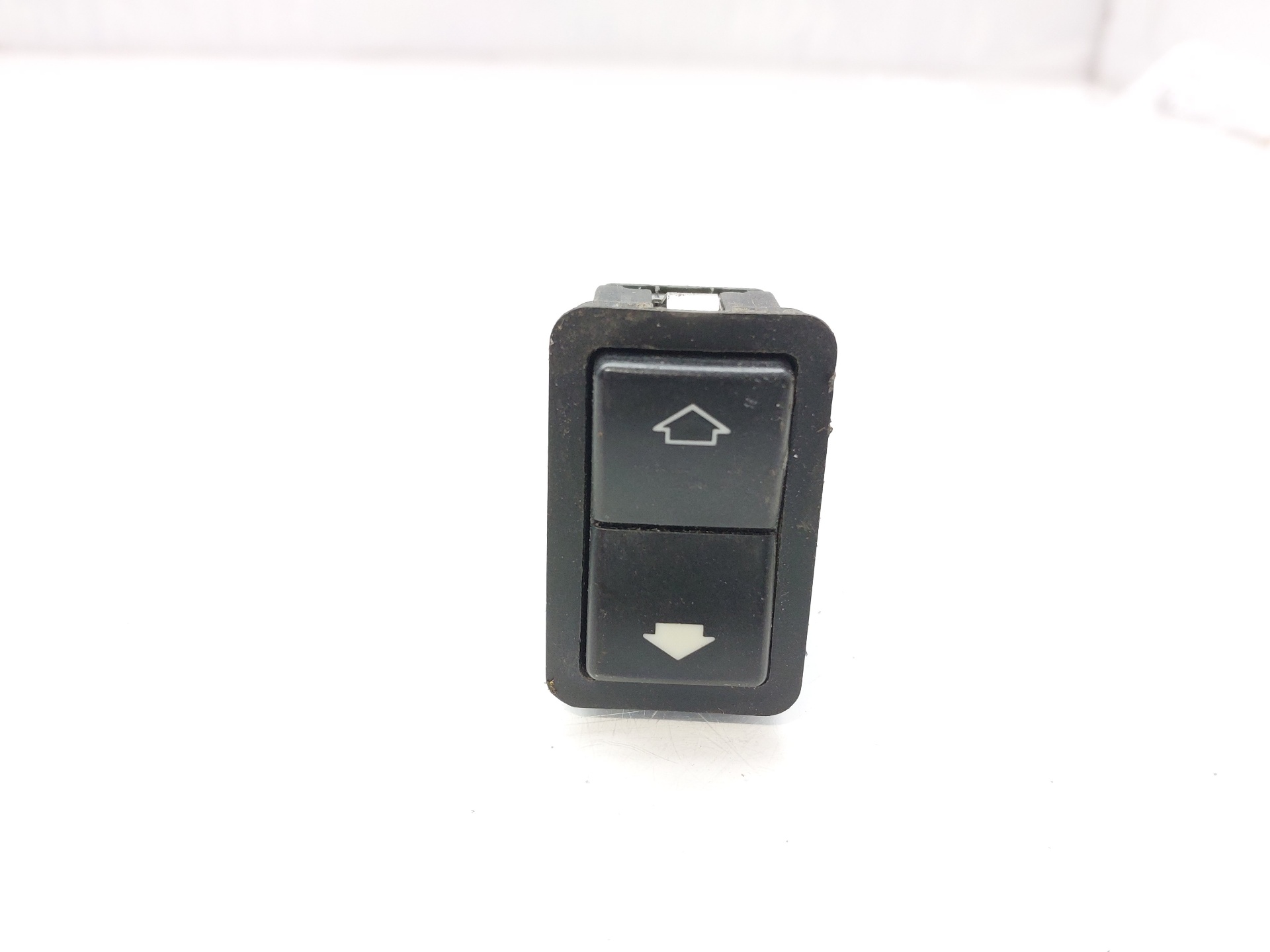 BMW 5 Series E39 (1995-2004) Comutator de control geam ușă  dreapta spate 8368974 20148212