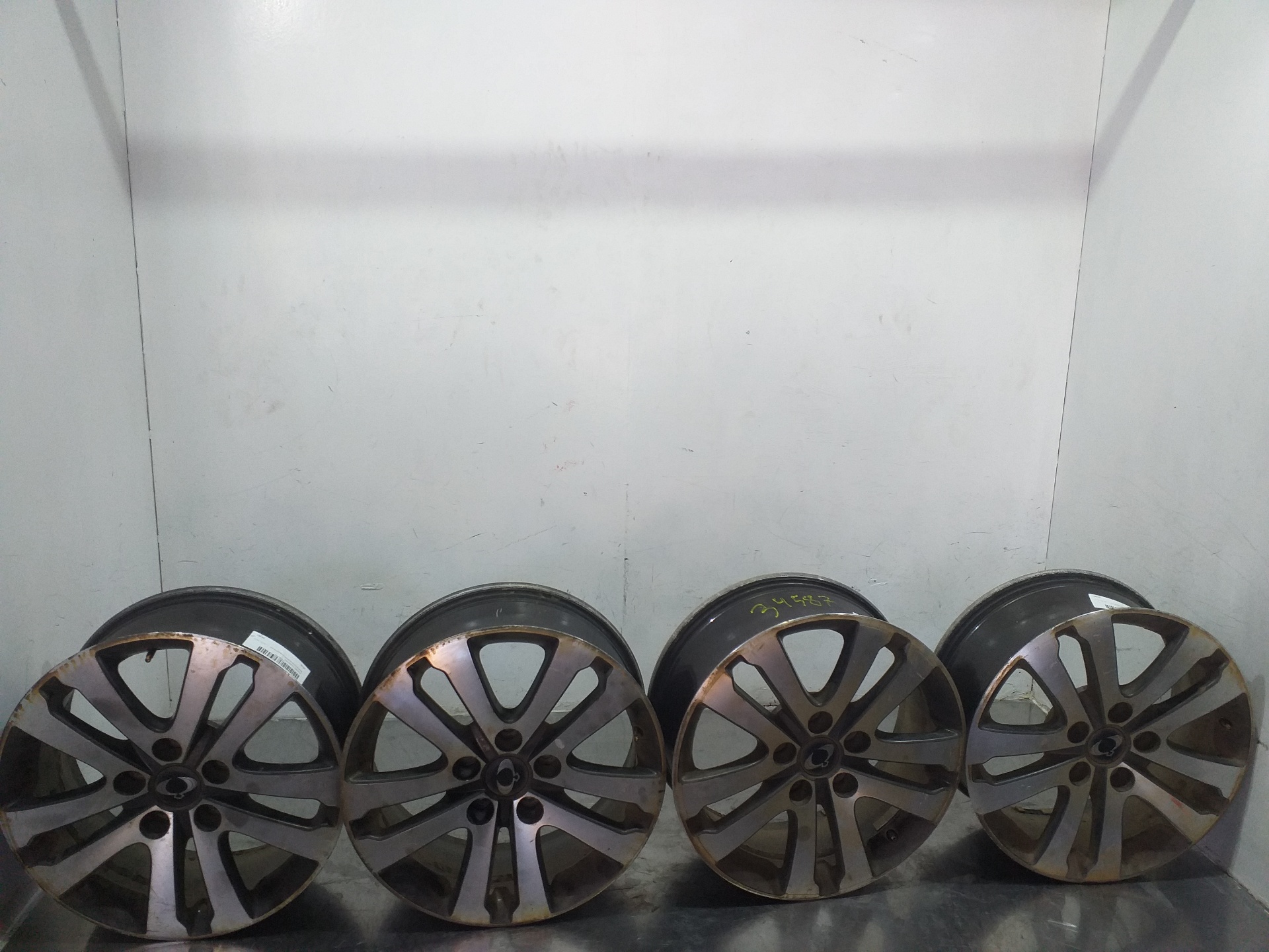 SSANGYONG 1 generation (2010-2020) Комплект колес R18 25207490