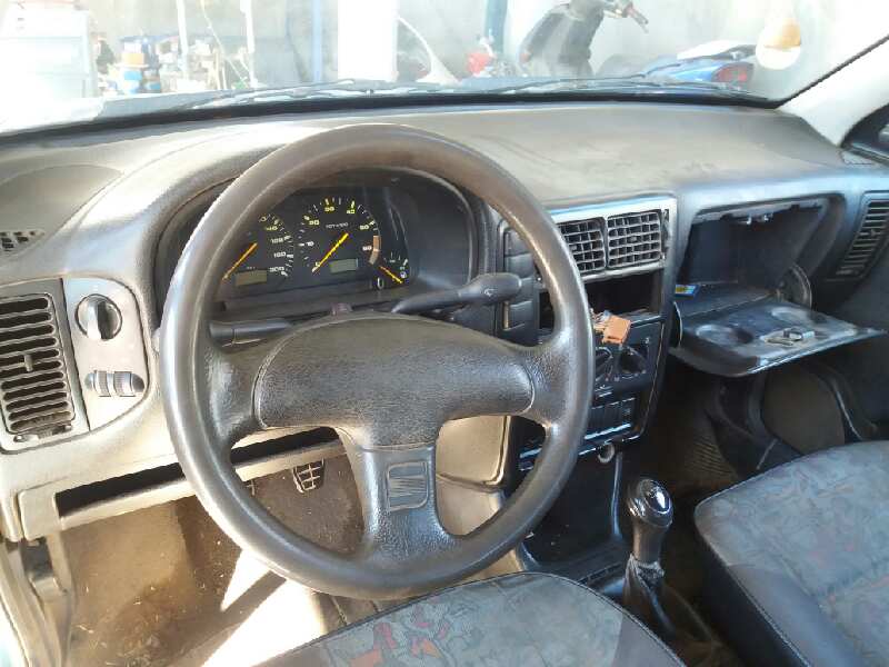 SEAT Cordoba 1 generation (1993-2003) Right Side Wing Mirror 415312302 20185805