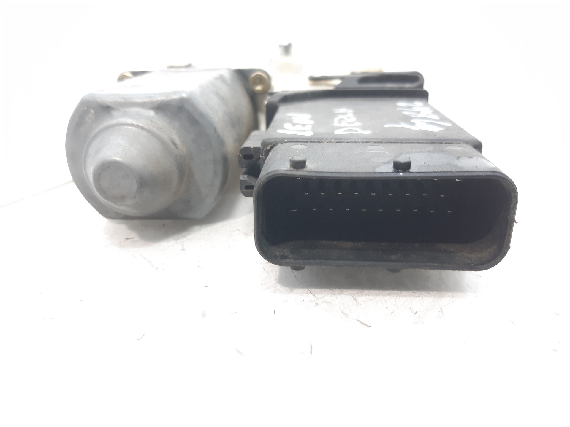 SEAT Toledo 2 generation (1999-2006) Front Right Door Window Control Motor 1C1959802 18721194