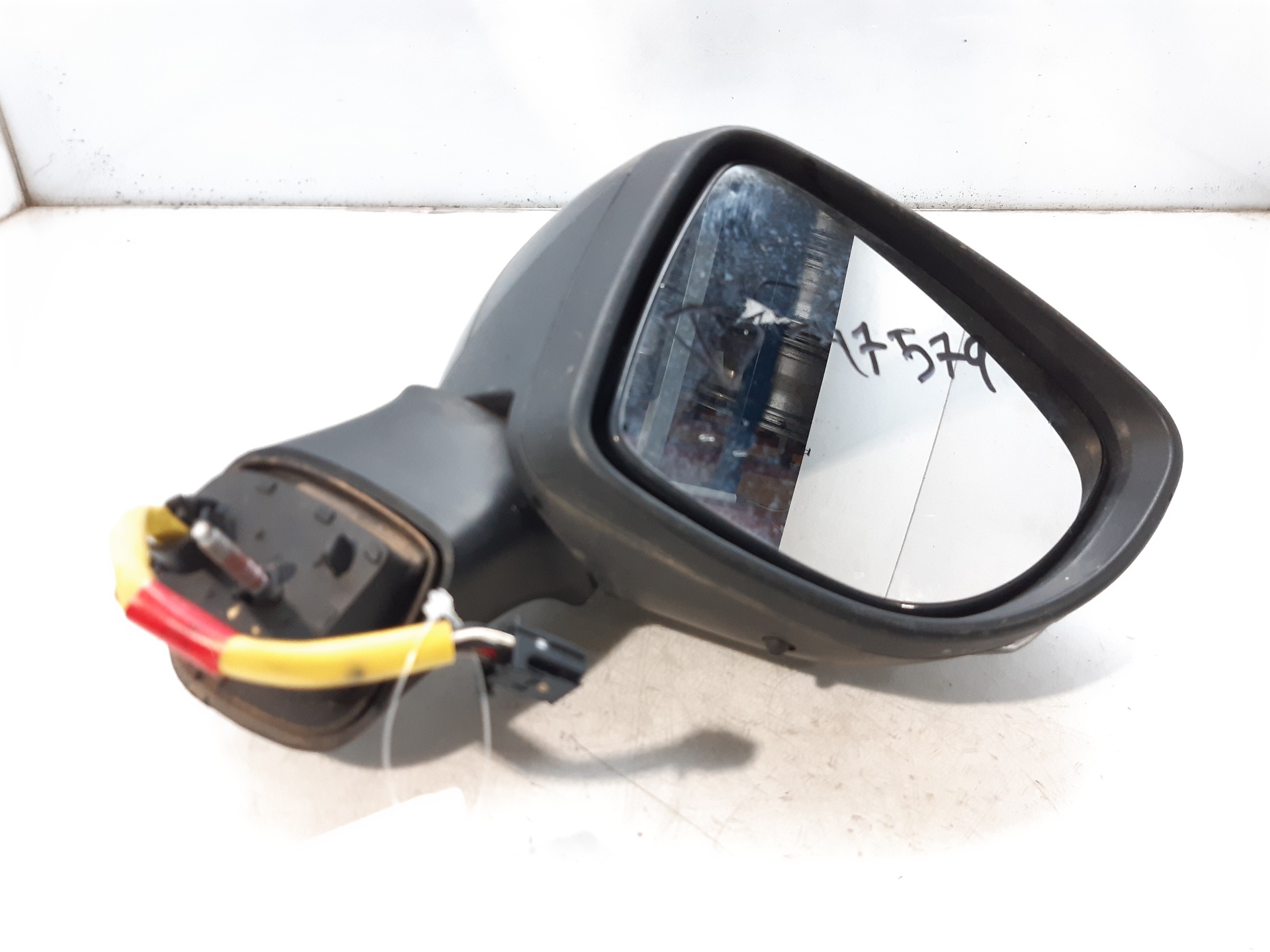 RENAULT Captur 1 generation (2013-2019) Зеркало передней правой двери 963018492R 18766379