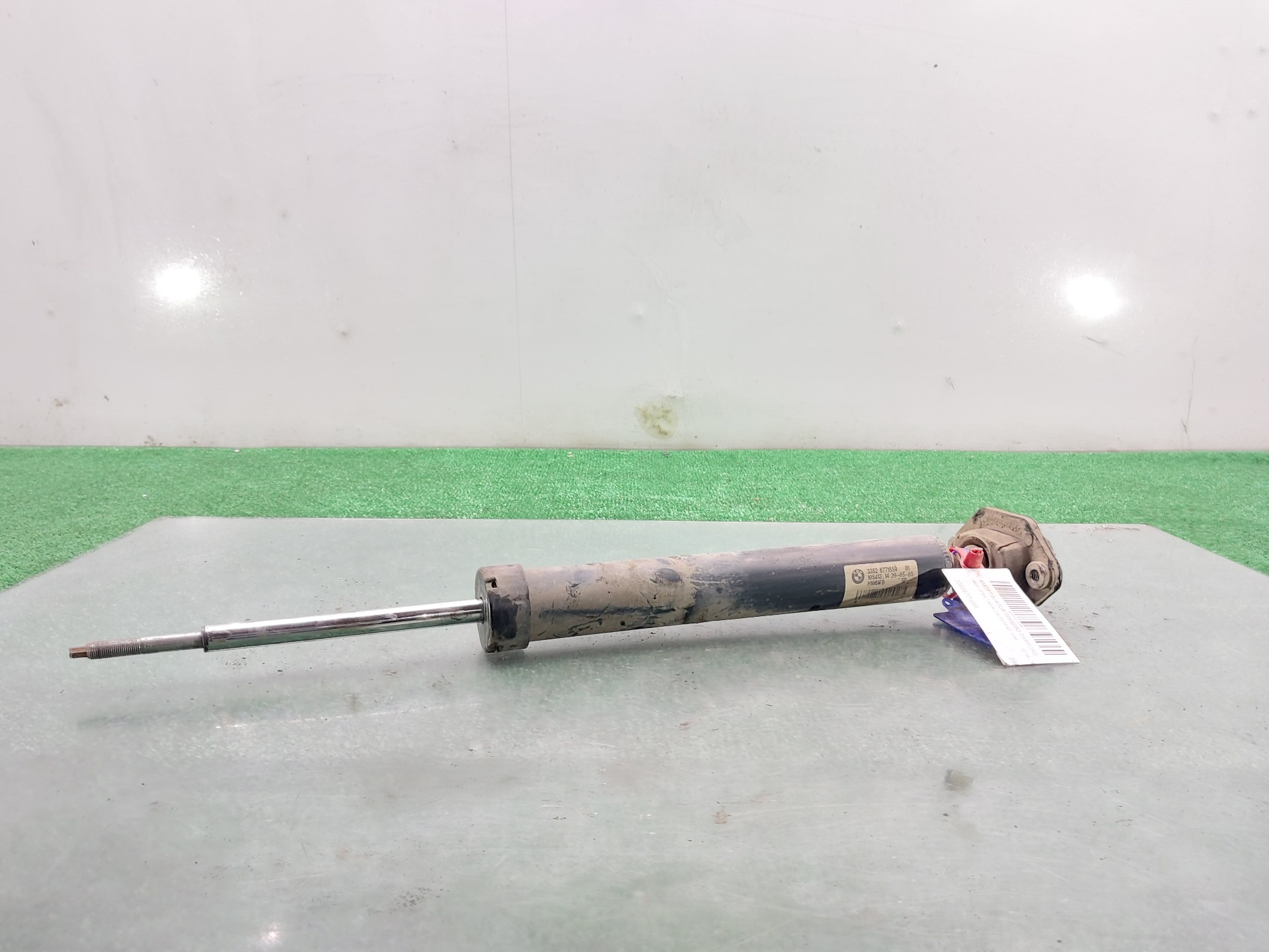 BMW 1 Series F20/F21 (2011-2020) Rear Right Shock Absorber 33526771559 22467611