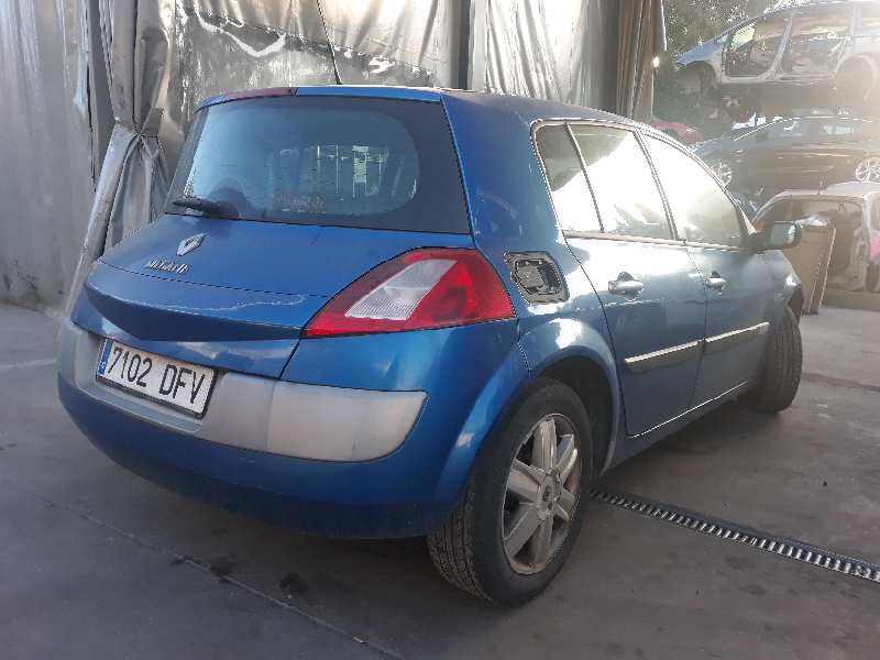 RENAULT Megane 2 generation (2002-2012) Partie supérieure du cadre du panneau de claquement 8200137494 18370278