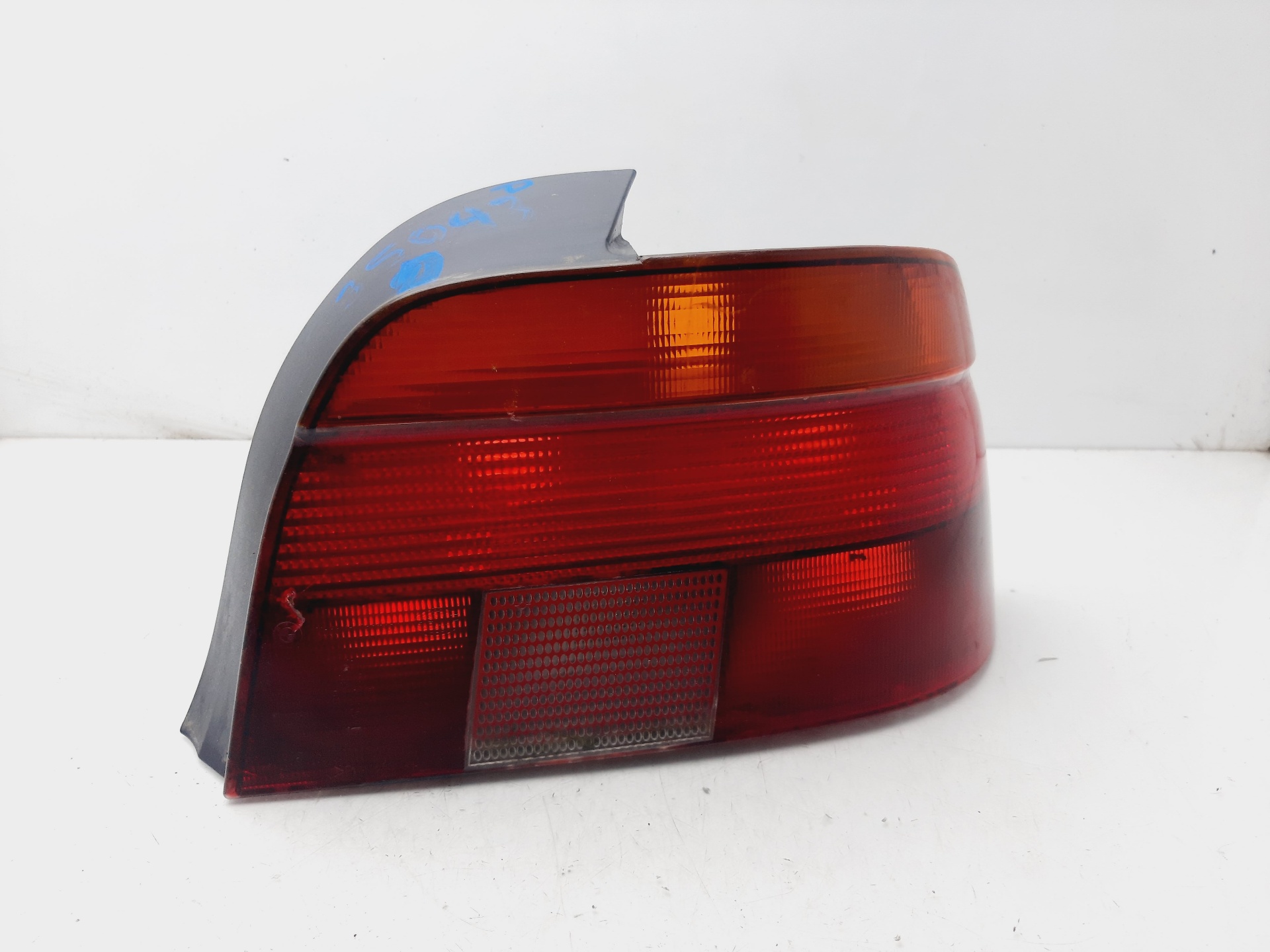 Piloto trasero derecho M52B28 63216900210 de Bmw 5 (e39) 2000-2003 193 CV