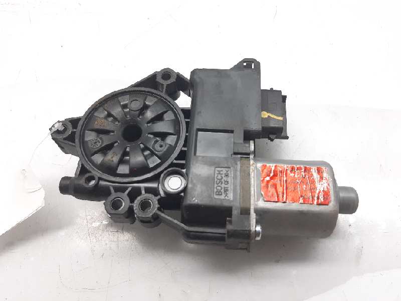 HYUNDAI i40 VF (1 generation) (2011-2020) Rear Right Door Window Control Motor 834603Z010 24084509