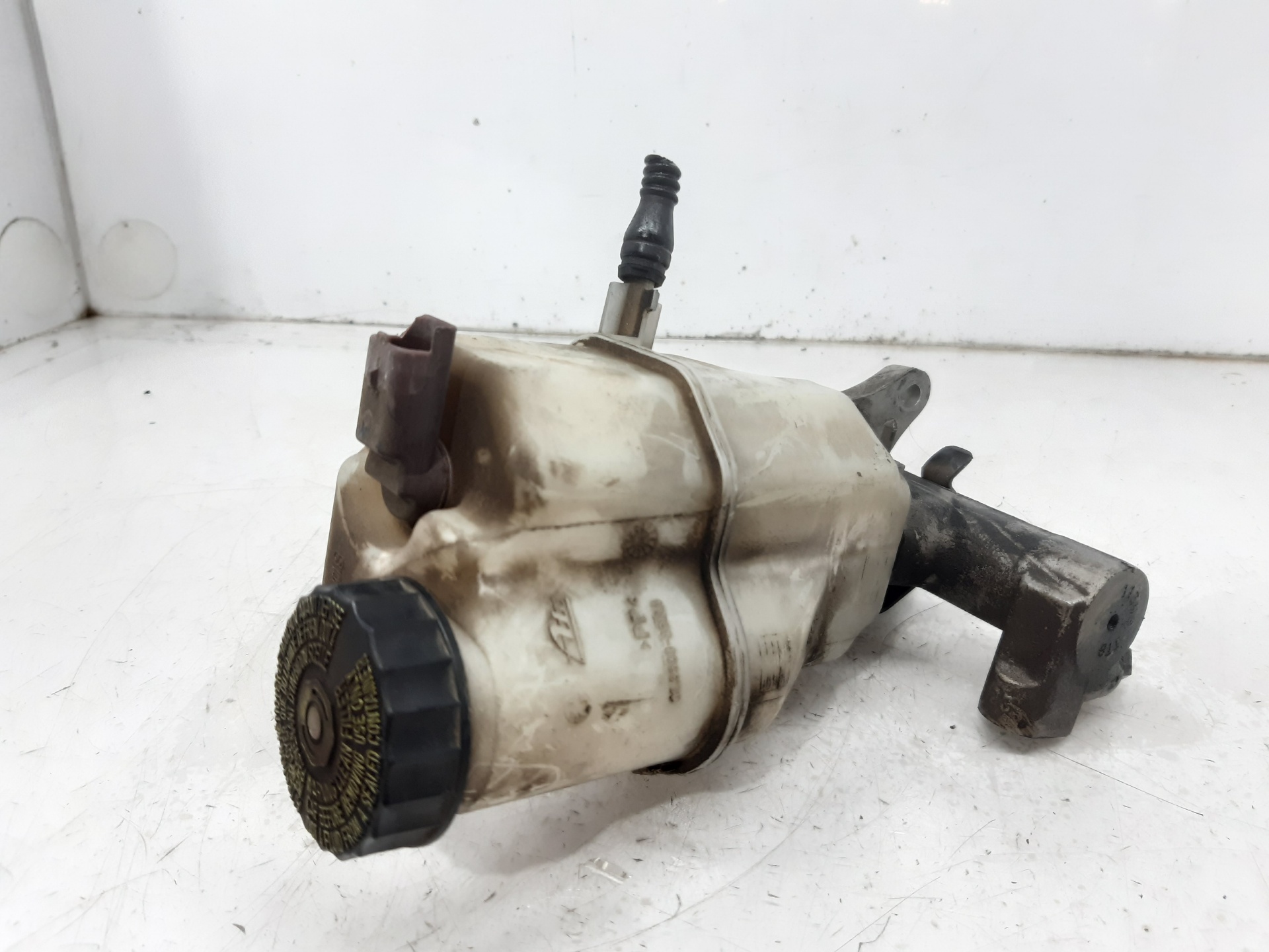 CITROËN C5 2 generation (2008-2017) Brake Cylinder 9646980980 22042627