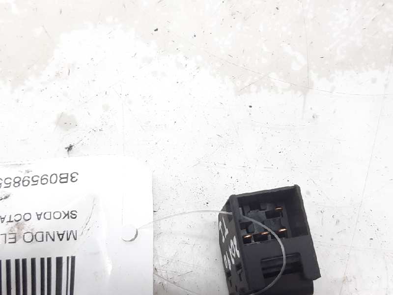 SKODA Octavia 1 generation (1996-2010) Rear Right Door Window Control Switch 3B0959855 20197450