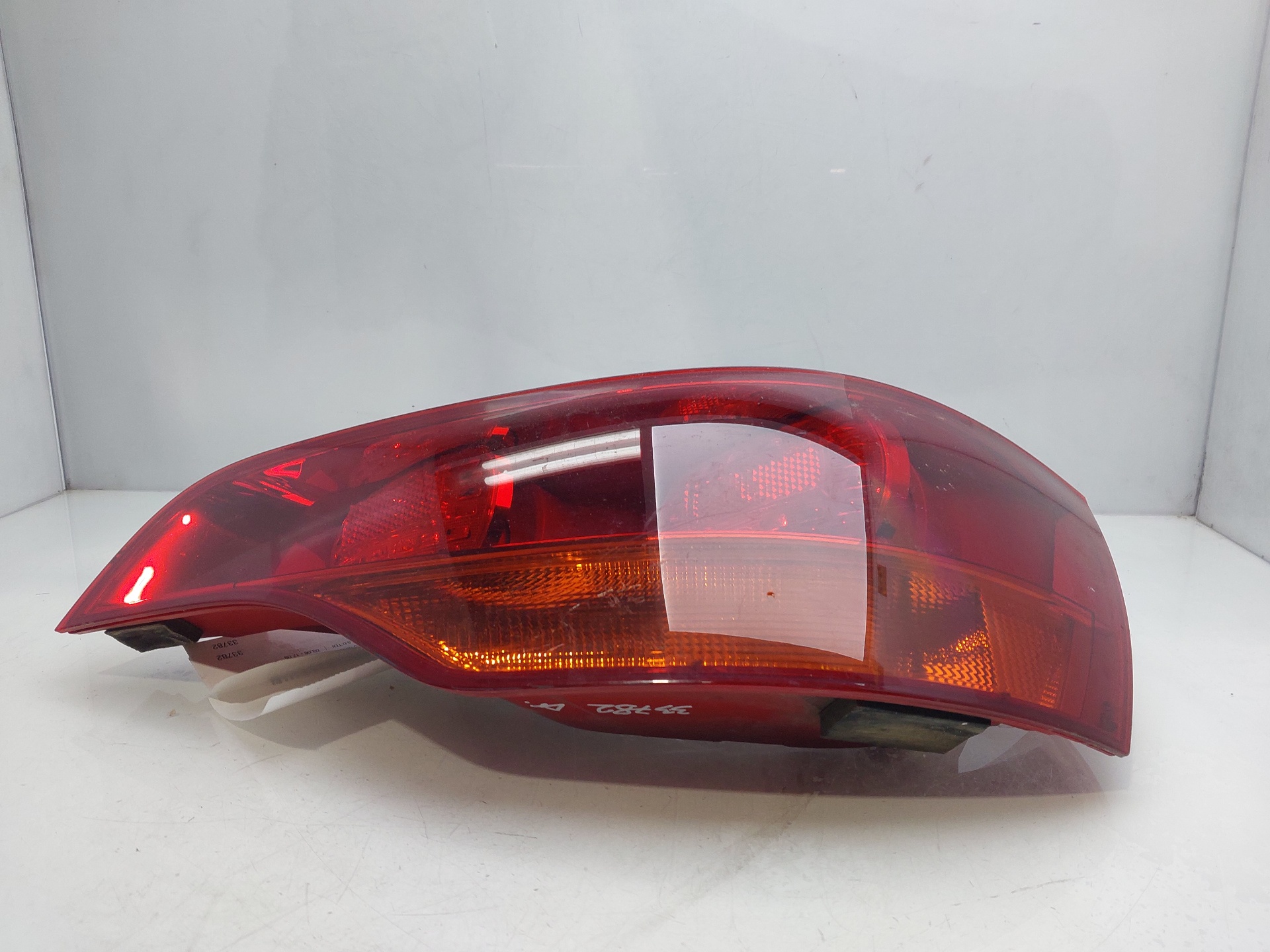 AUDI Q7 4L (2005-2015) Rear Right Taillight Lamp 4L0945094 23651892