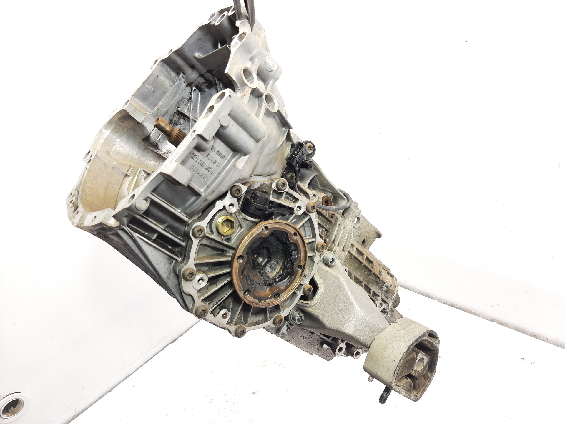 VOLKSWAGEN Passat B3 (1988-1993) Gearbox CTE 24074922