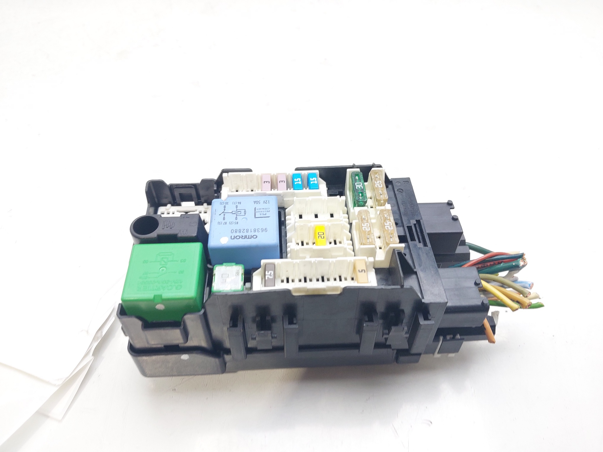 PEUGEOT 508 1 generation (2010-2020) Fuse Box 9665492680 22885731