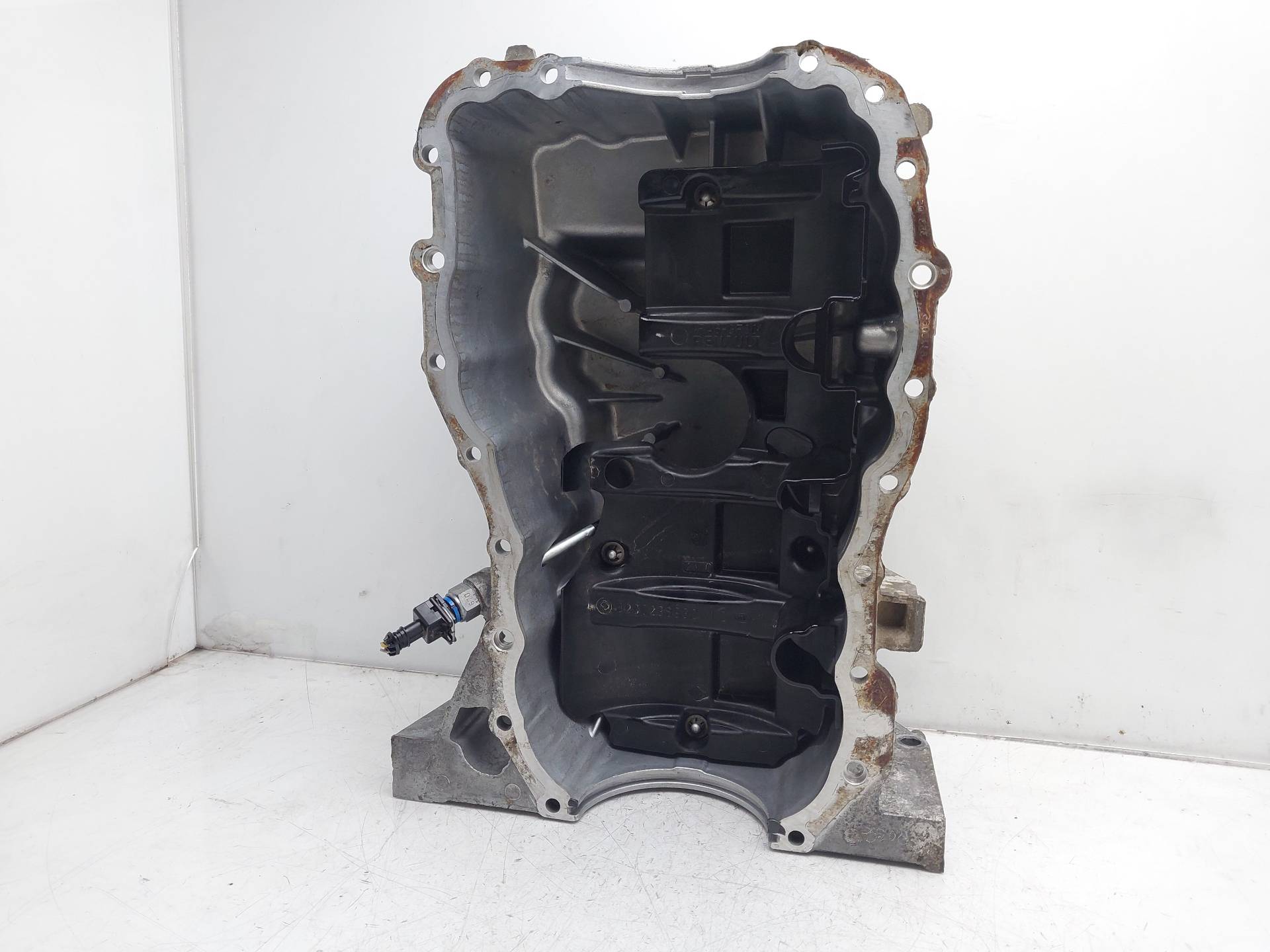 NISSAN Qashqai 1 generation (2007-2014) Crankcase 8200238932 23571777