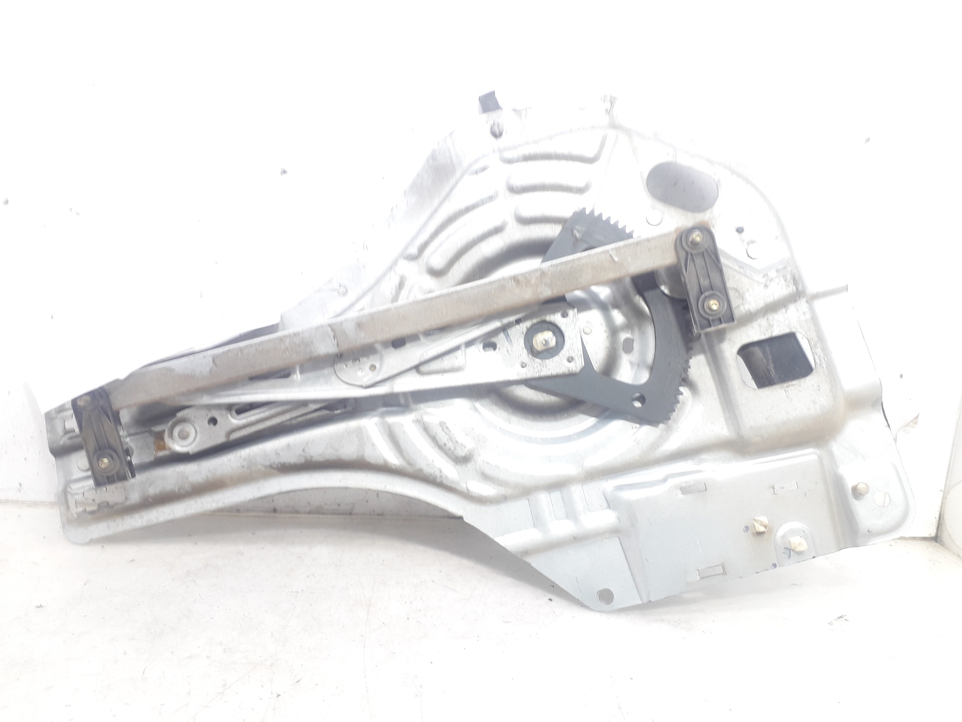 HYUNDAI Tucson 1 generation (2004-2010) Rear left door window lifter 834702E010 22438399